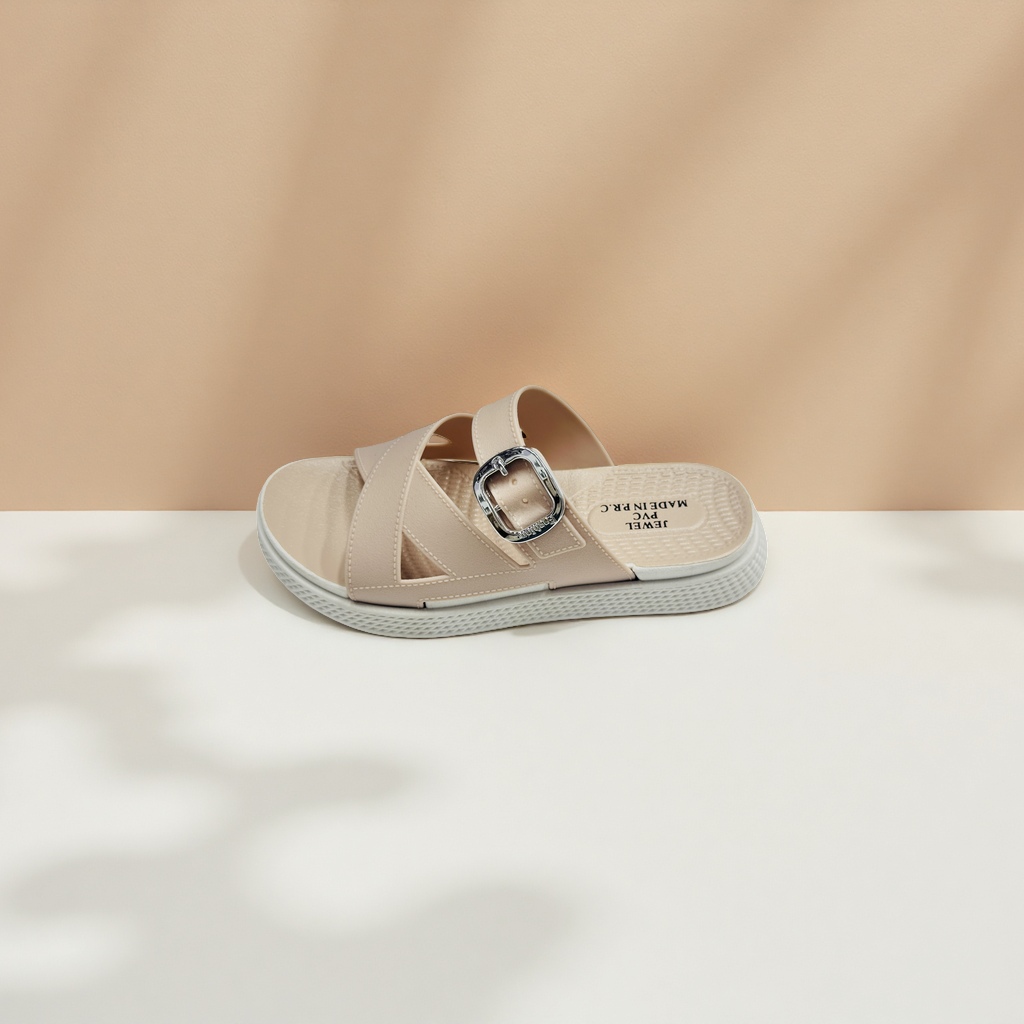 Comfortable and breathable sandals for casual women, new summer style, anti-slip soft sole details Picture