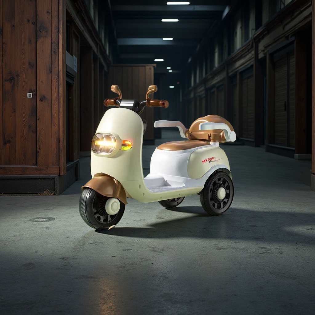 遥控越野赛车电动车玩具 4WD 高速越野模型车