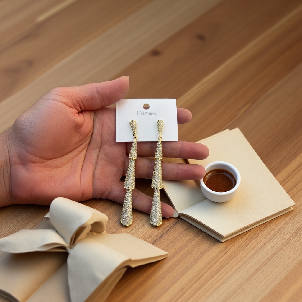 吉祥结铜镶锆石耳环自然灵动设计感