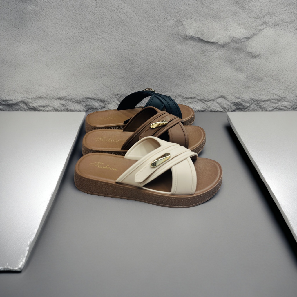 Light luxury style metal buckle thick-soled slippers, showing off your elegance during daily commutes details Picture