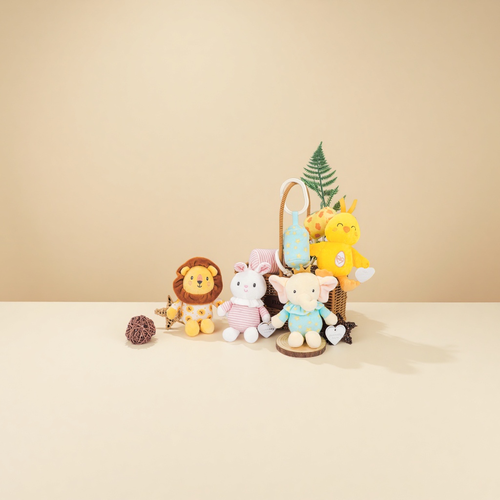 婴幼儿益智玩具，毛绒玩具，车床挂，风铃，白底实物图