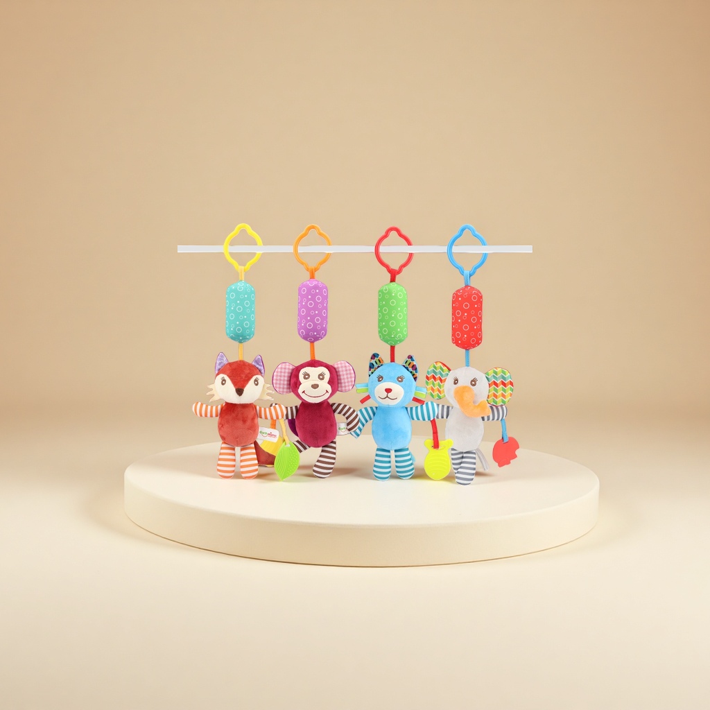 skk婴儿风铃玩具推车挂件卡通动物风铃床挂响铃牙胶车挂毛绒玩具 http://detail.m.1688.com/page/index.htm?offerId=970918346295产品图