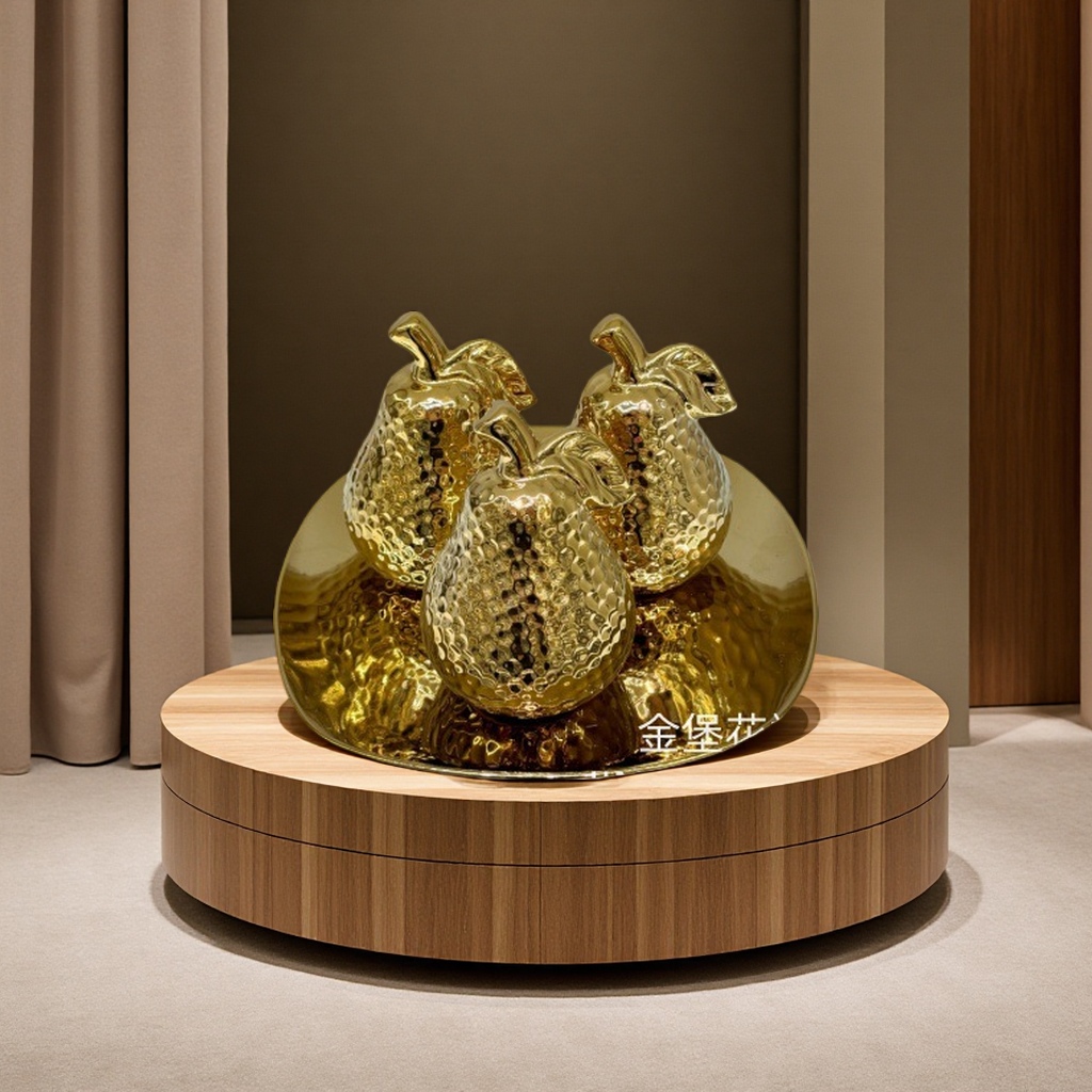 Modern minimalist French light luxury ceramic pear-shaped fruit plate decoration, home decoration handicrafts and gifts