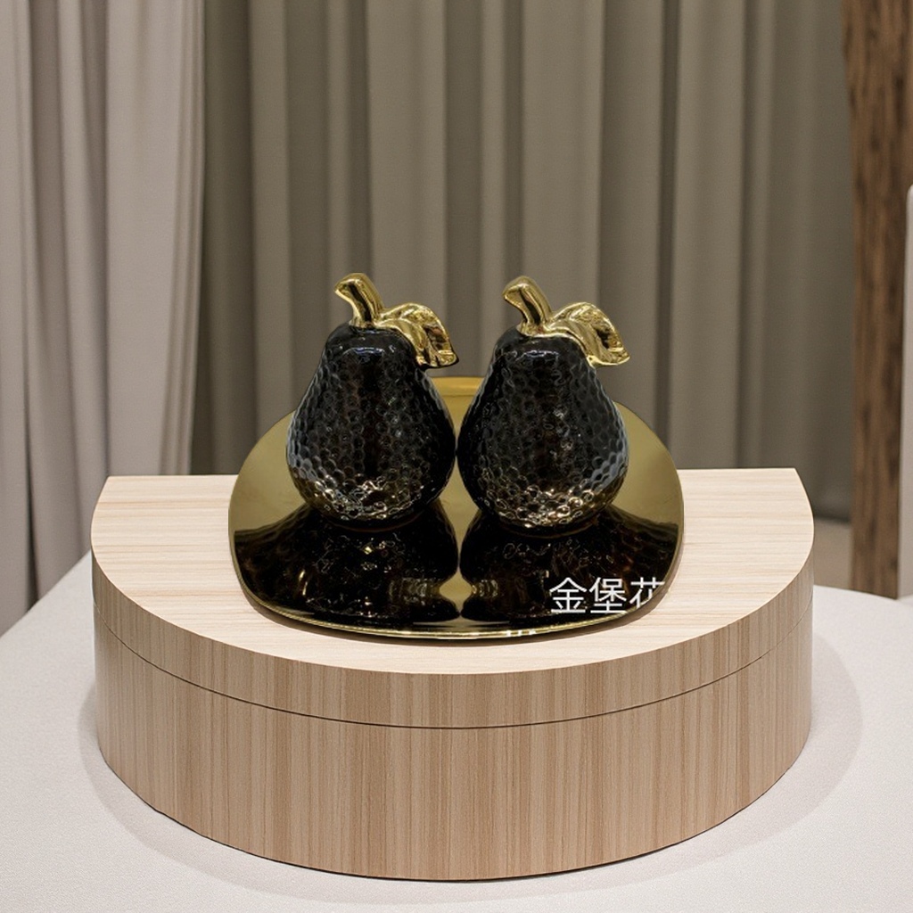 Modern minimalist French light luxury ceramic pear-shaped fruit plate decoration, home decoration handicrafts and gifts details Picture