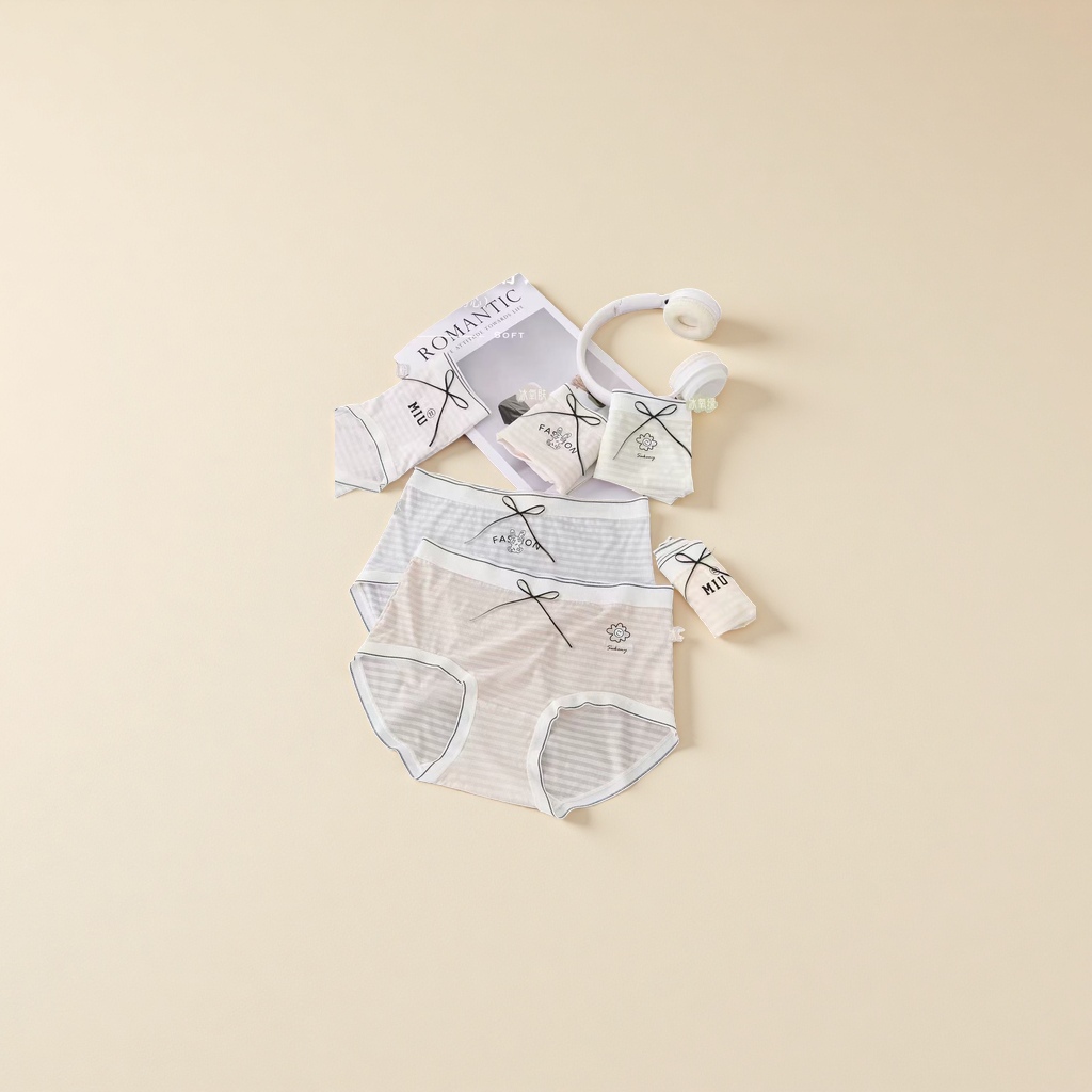 女士纯棉舒适透气内裤日常家居宽松款经典百搭