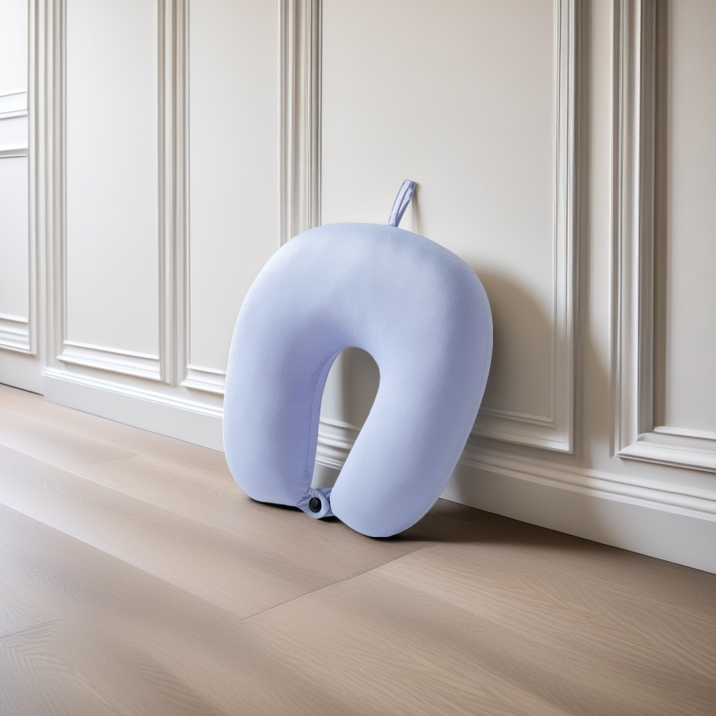 U-shaped pillow neck guard, universal for office, nap, travel and student dormitories Application Scenario