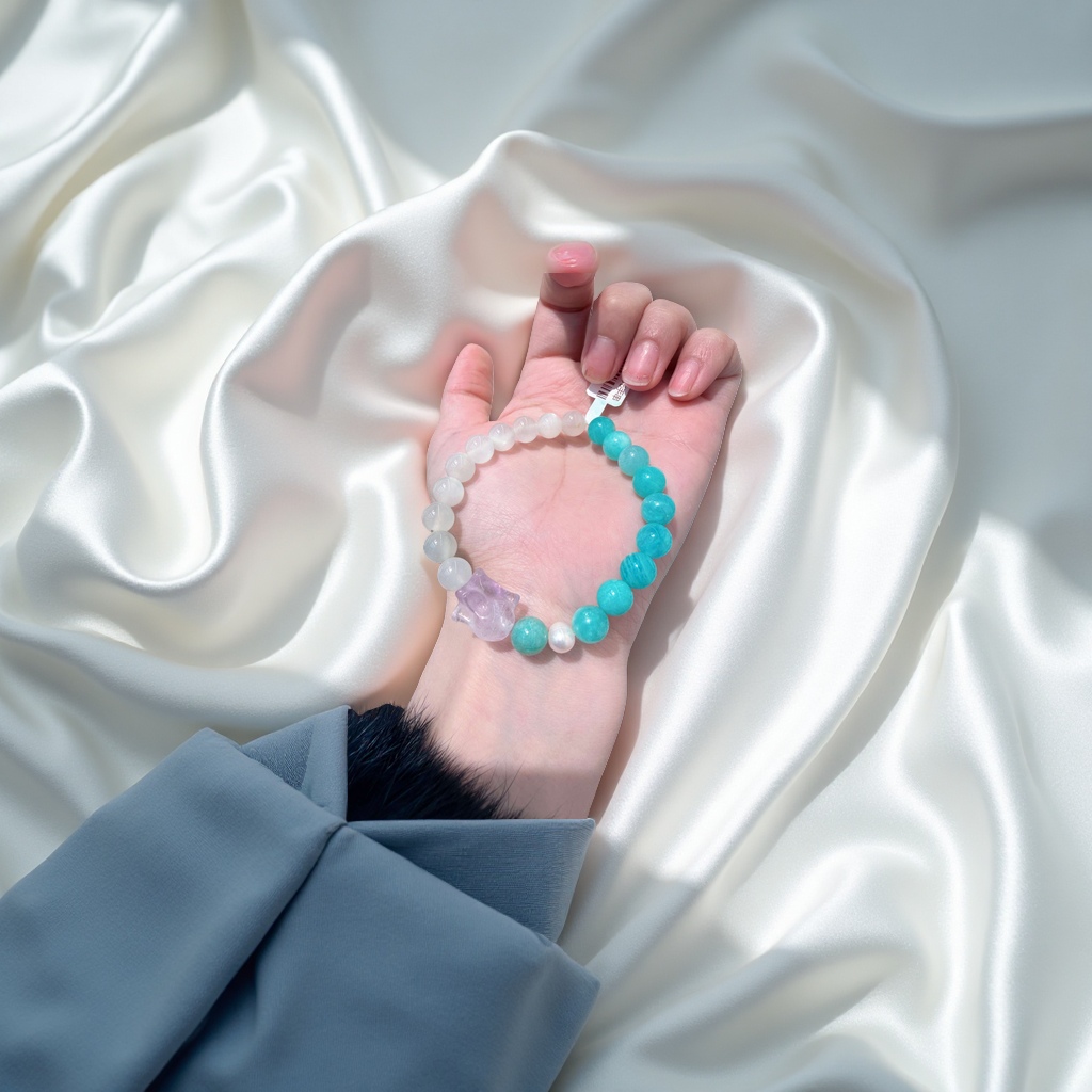 钻石耳饰实物图