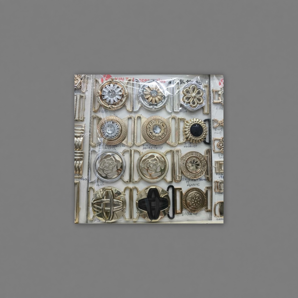 袖扣/织带服装产品图