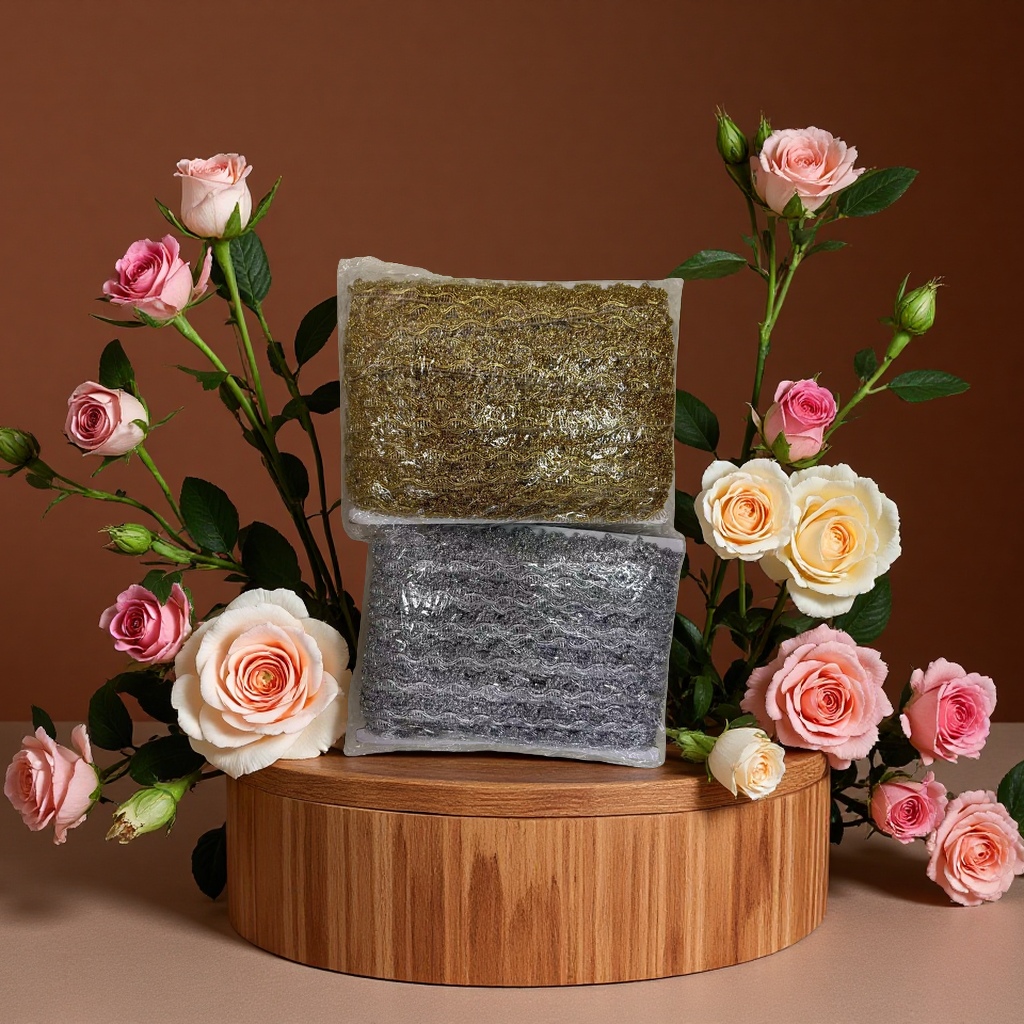 金银线花板三朵花刺绣装饰画客厅挂画艺术墙饰