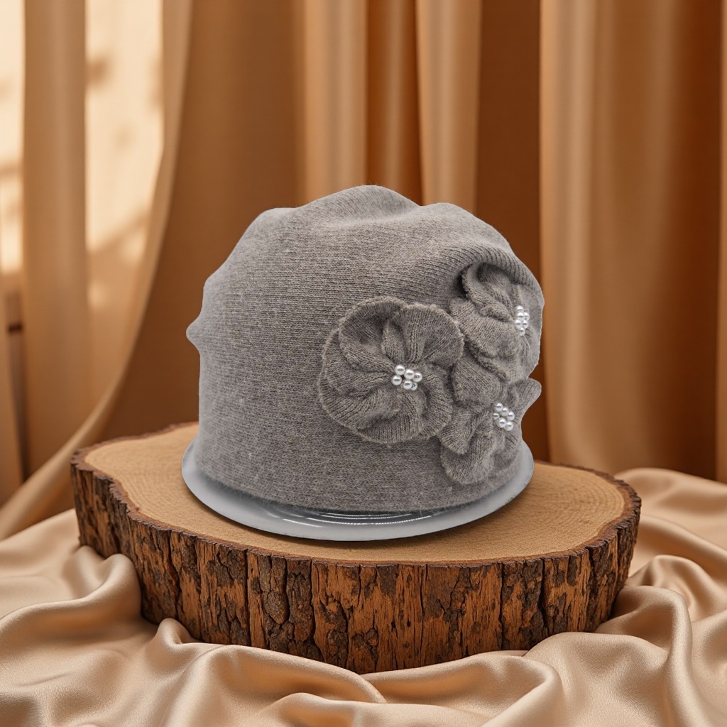 Autumn and winter fashion hat, rabbit fur knitted beaded hand-flowered pullover hat, women's winter versatile knitted woolen hat, supports custom styles and colors Specification image