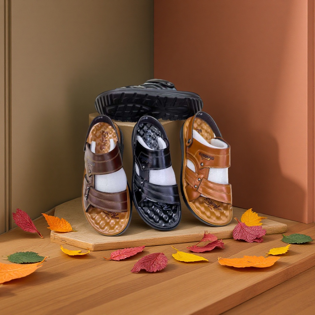 Men's leather slippers are comfortable, casual and fashionable home slippers Application Scenario