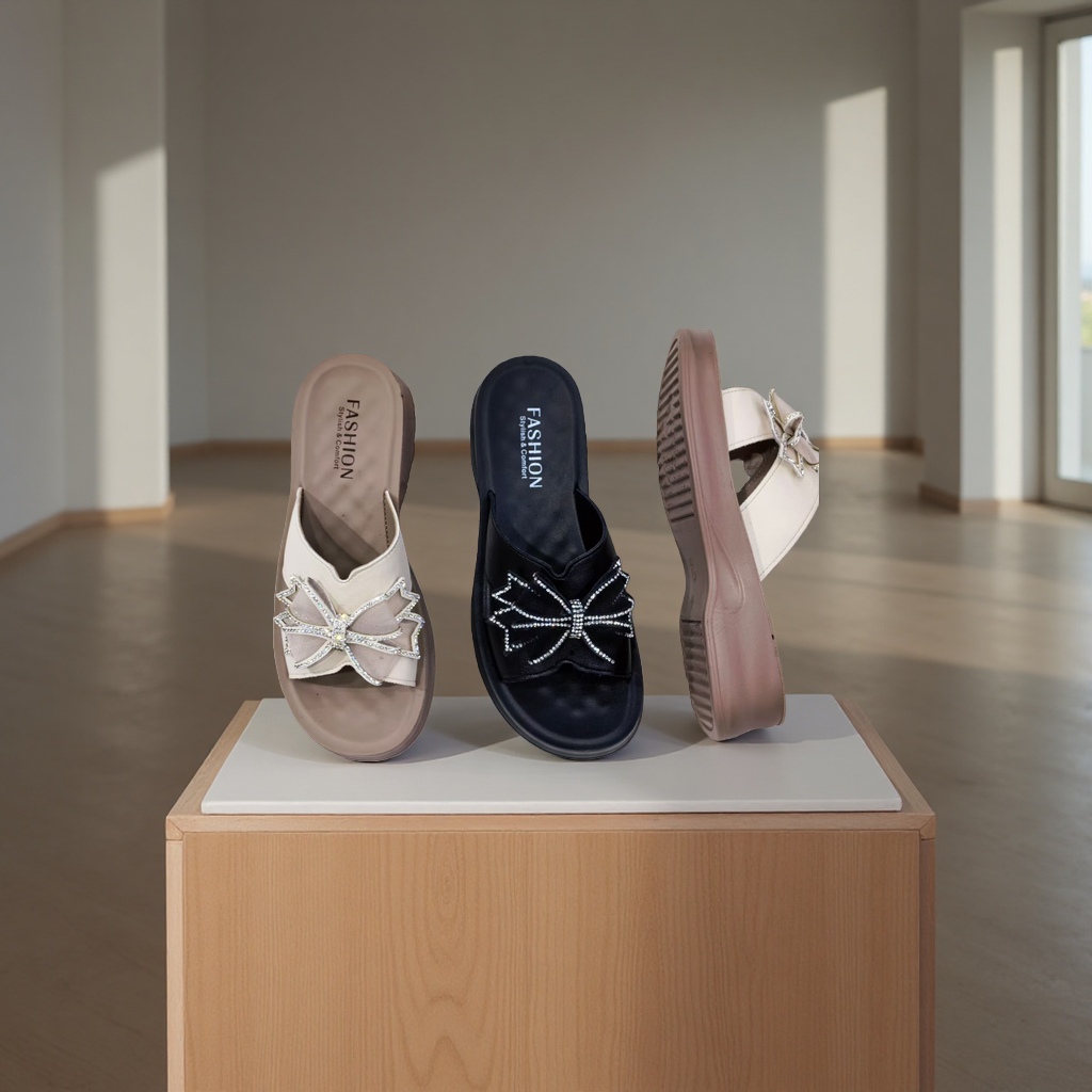 Fashionable and versatile sandals for women in summer details Picture