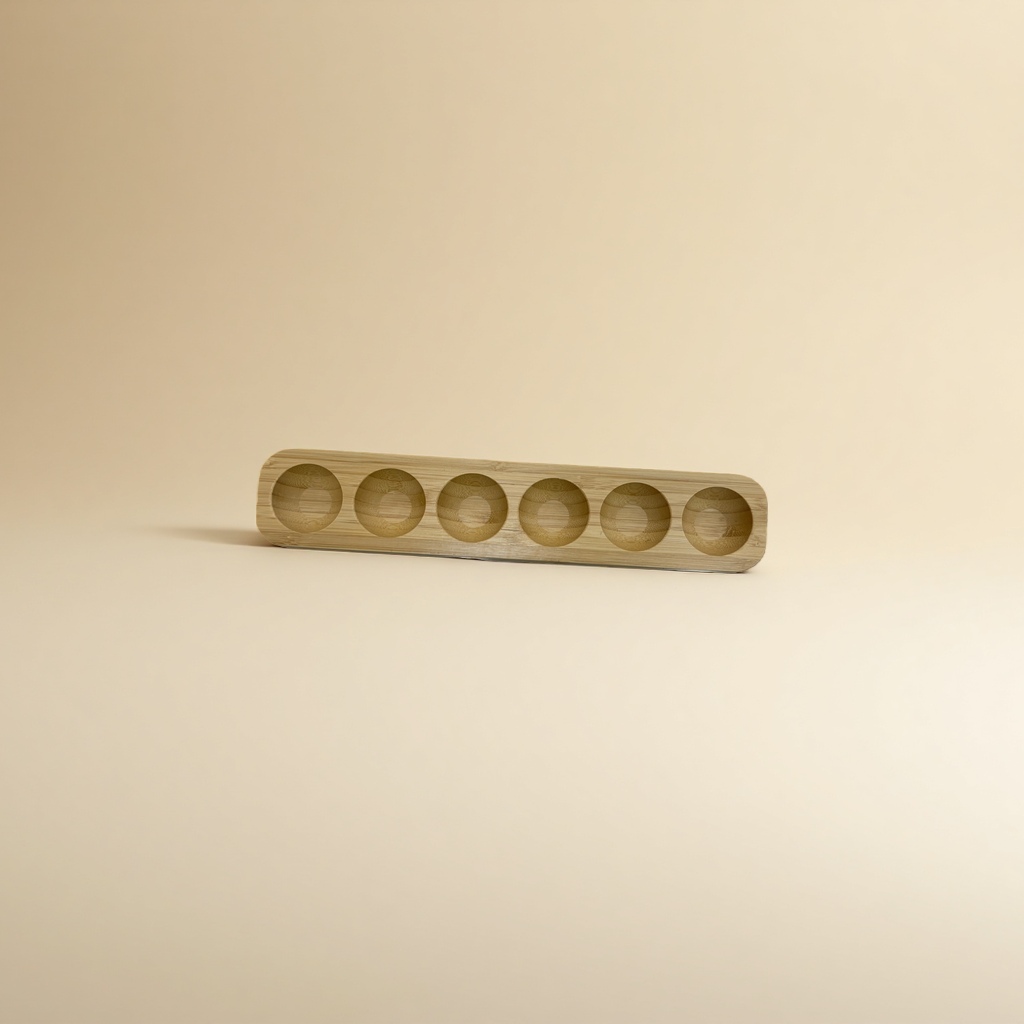Six-Compartment Egg Storage Box Application Scenario