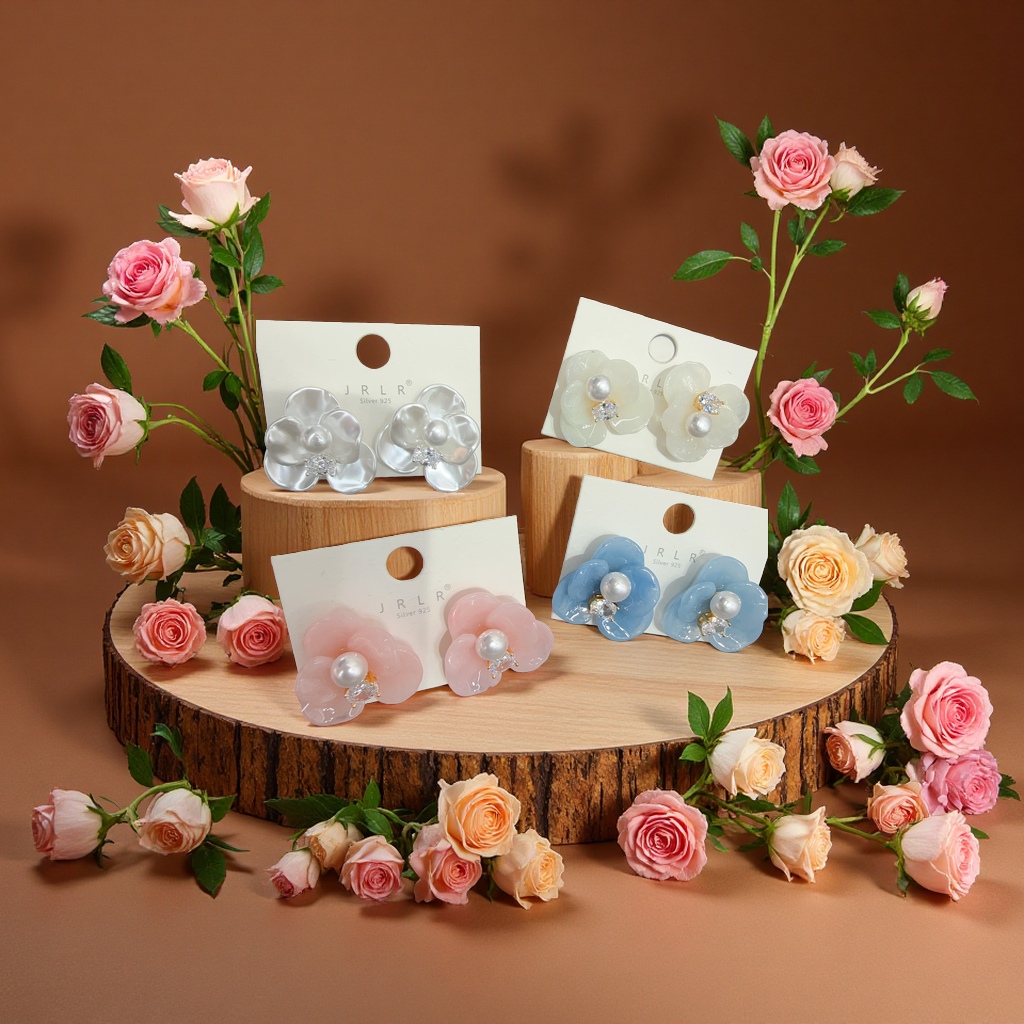 Rice bead woven crystal earrings, a fashionable and exquisite accessory for women