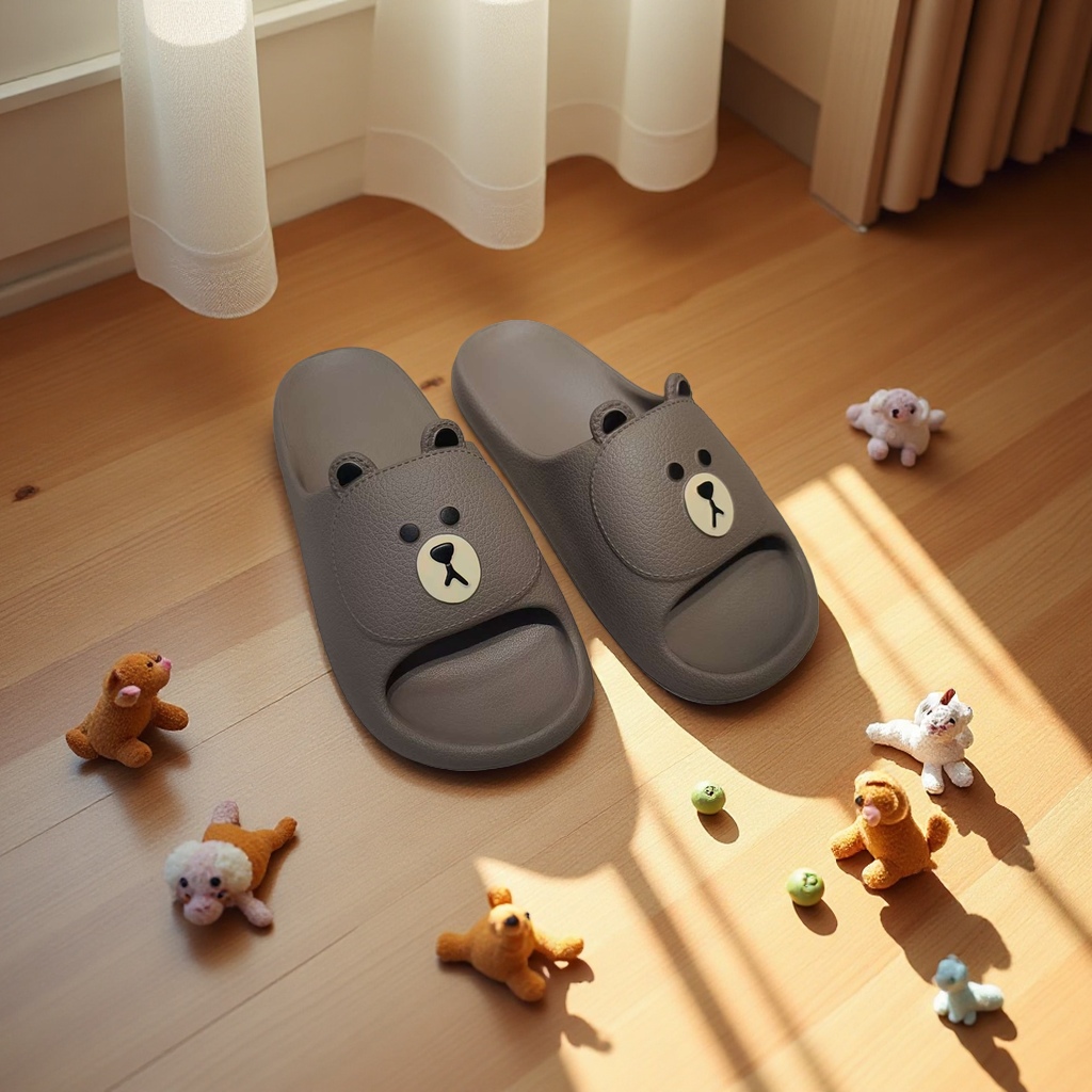 Summer home women's breathable, comfortable and anti-slip soft-soled slippers in brown bear style