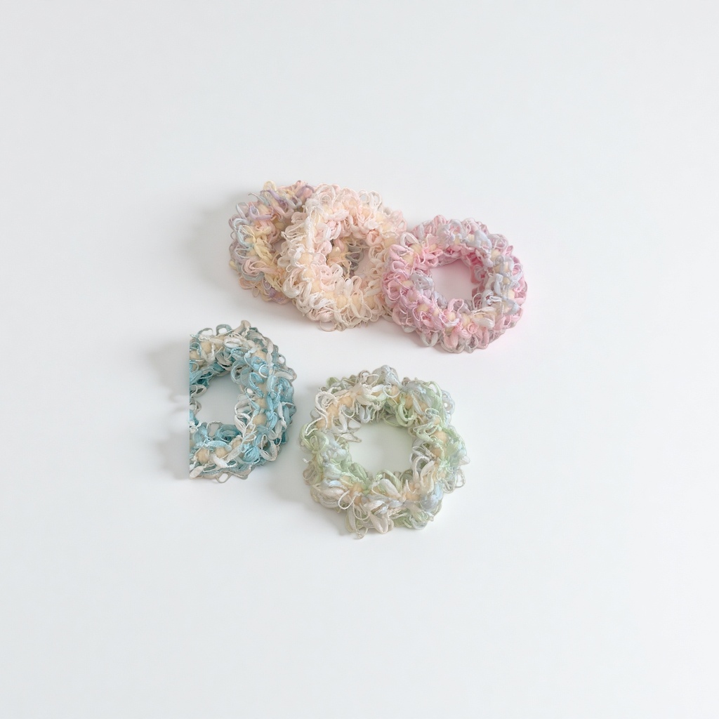 Cream-colored spring and summer super fairy flower-trimmed towel ring, sweet large intestine ring, ponytail leather band hair accessory