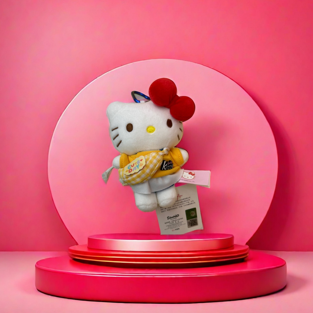 Trendy toys, plush and cute bags, pendants, bear keychains, daily decorations