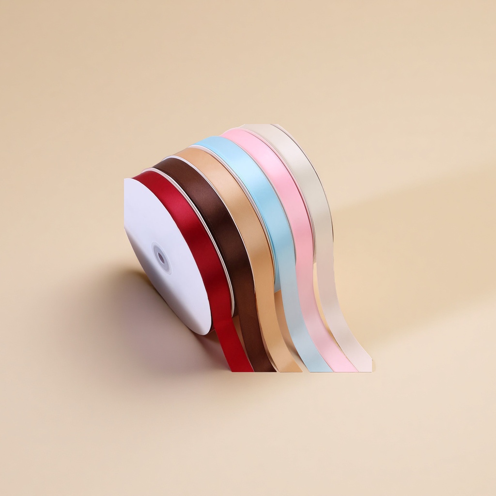 Solid-color silk ribbons, satin ribbons, gift wrapping, cakes, flowers, fruits, wedding decorations, ribbons and webbing Application Scenario