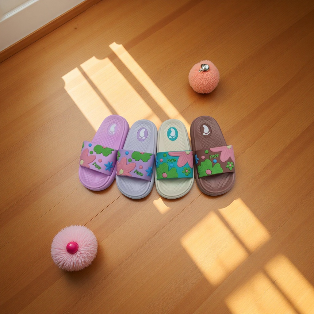 Children's slippers with anti-slip soft soles, comfortable and breathable. Spring and summer style with cartoon flowers details Picture