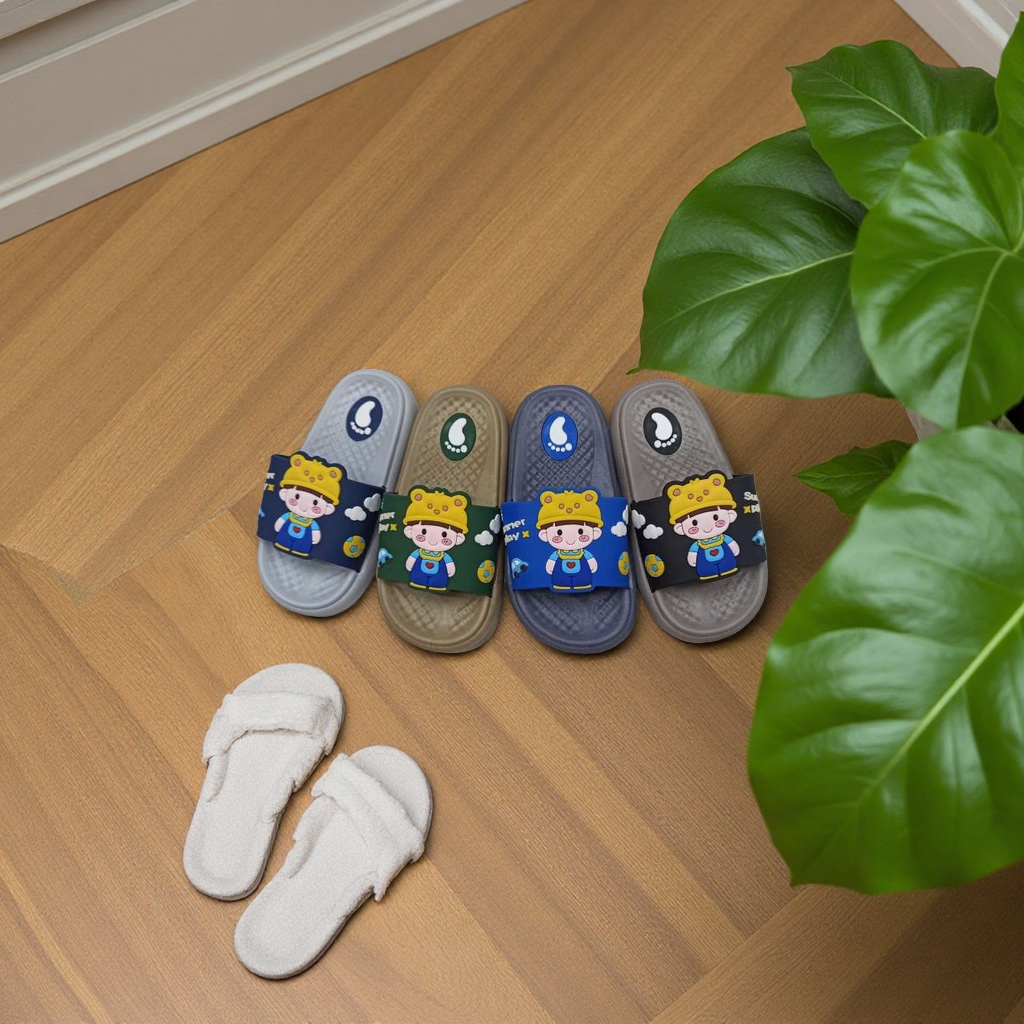 Men's children's slippers with anti-slip soft soles, comfortable and breathable. Spring and summer cartoon boys' style Application Scenario