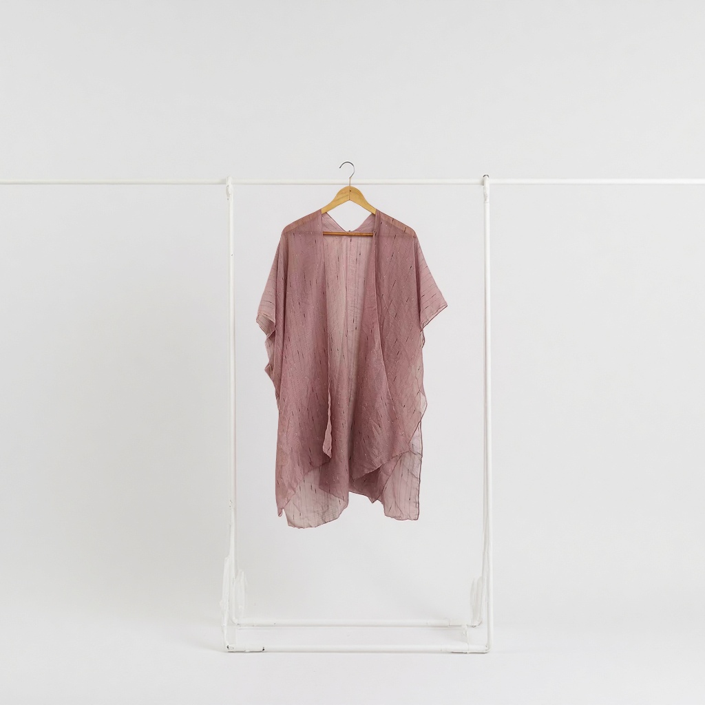 A simple and solid color shawl for women, a fashionable and versatile Korean style warm scarf details Picture