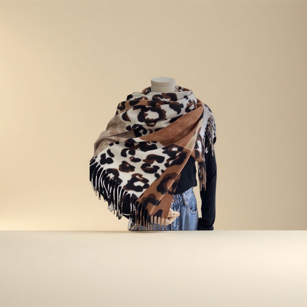 Cashmere scarf shawl, warm and thick, women's autumn and winter fashion, versatile and elegant Korean style Application Scenario