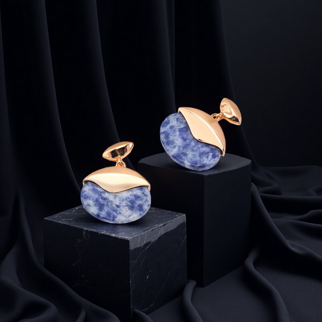 This evening's silver jewelry 925 silver gemstone ring for women is dazzling and exquisite, with a simple and fashionable design Specification image