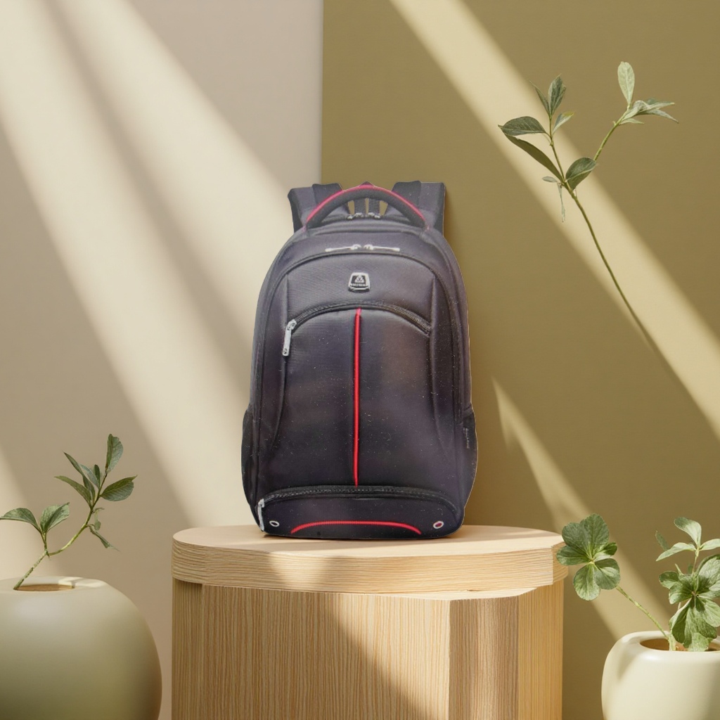 Outdoor sports hiking package, outdoor supplies package, running vest, outdoor water bag. 084803106