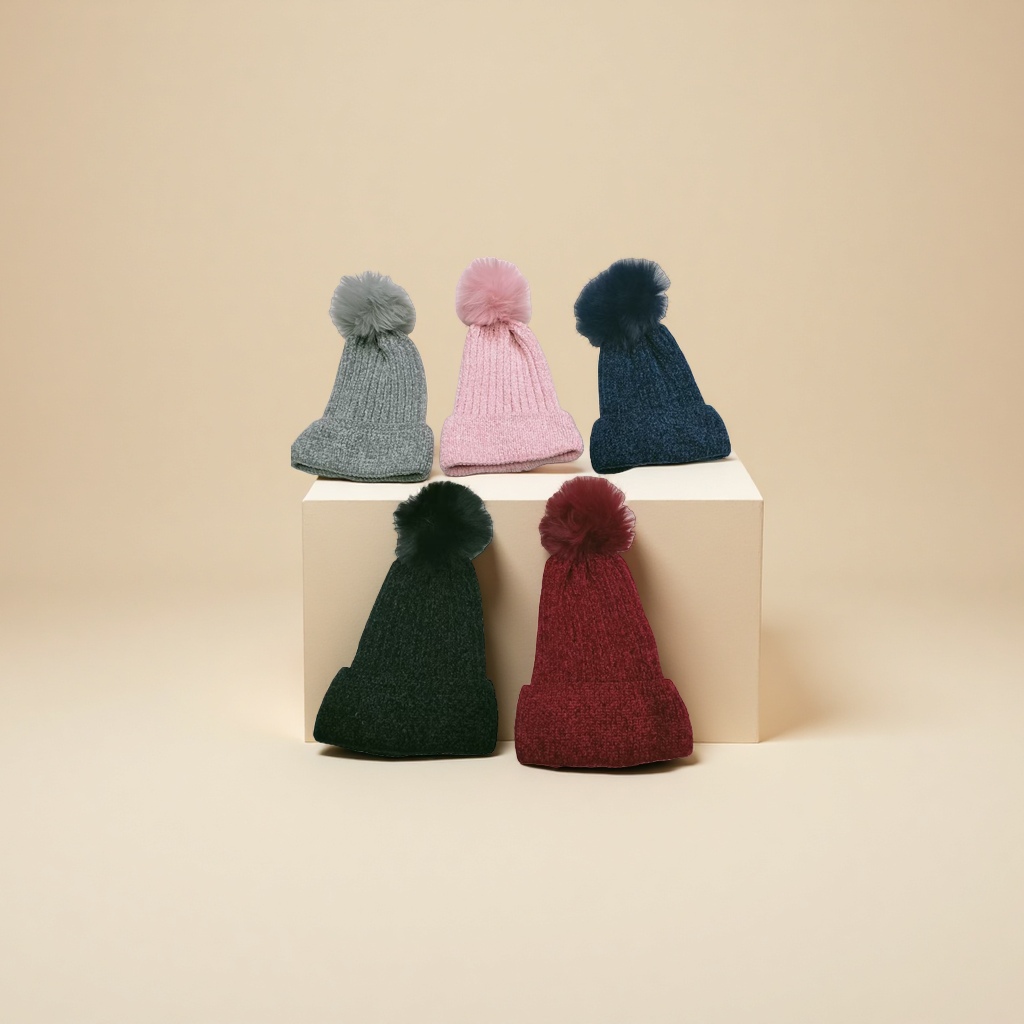 Korean solid-color woolen cap for autumn and winter, super large fox ball warm and comfortable knitted cap for cross-border Item Picture