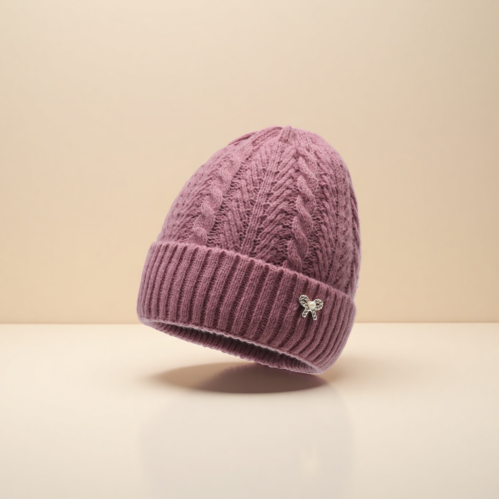 Mom's new solid jacquard and fleece cold-proof outdoor knitted cap for autumn and winter, a warm hat for old ladies and women