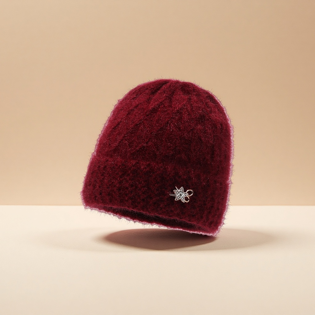 This is a fashionable knitted woolen cap for middle-aged and elderly people in winter, with fleece and warmth protection. It is a versatile outdoor traditional Chinese style wholesale cap details Picture