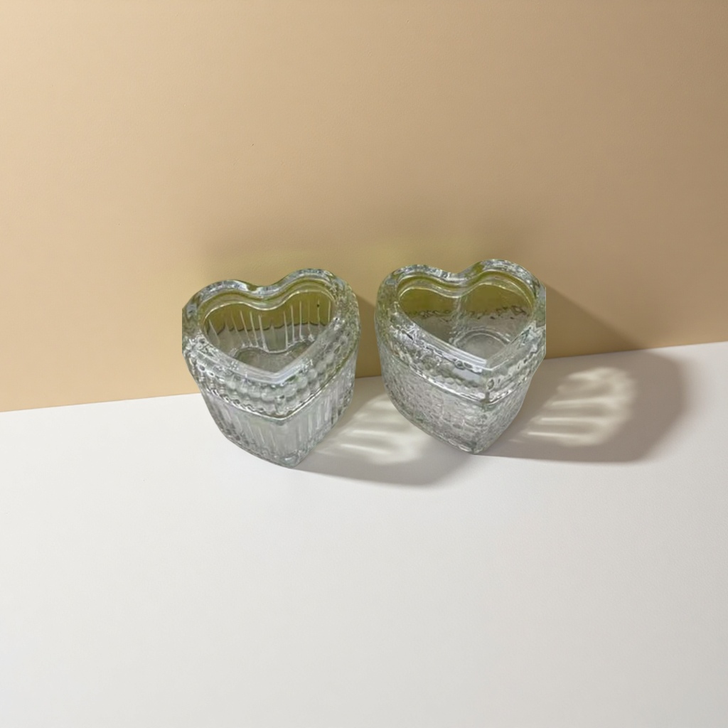 Glass candy jar, creative storage candy jar, sealed moisture-proof, large-capacity family set Application Scenario