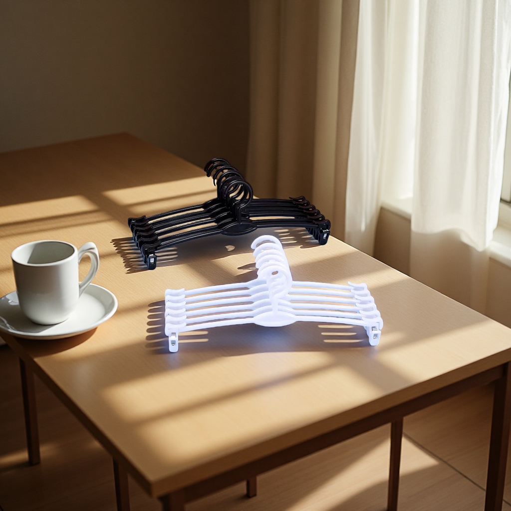 Plastic inner clothes hanger, adjustable storage rack, anti-slip hook, multi-layer hanging clothes hanger Application Scenario