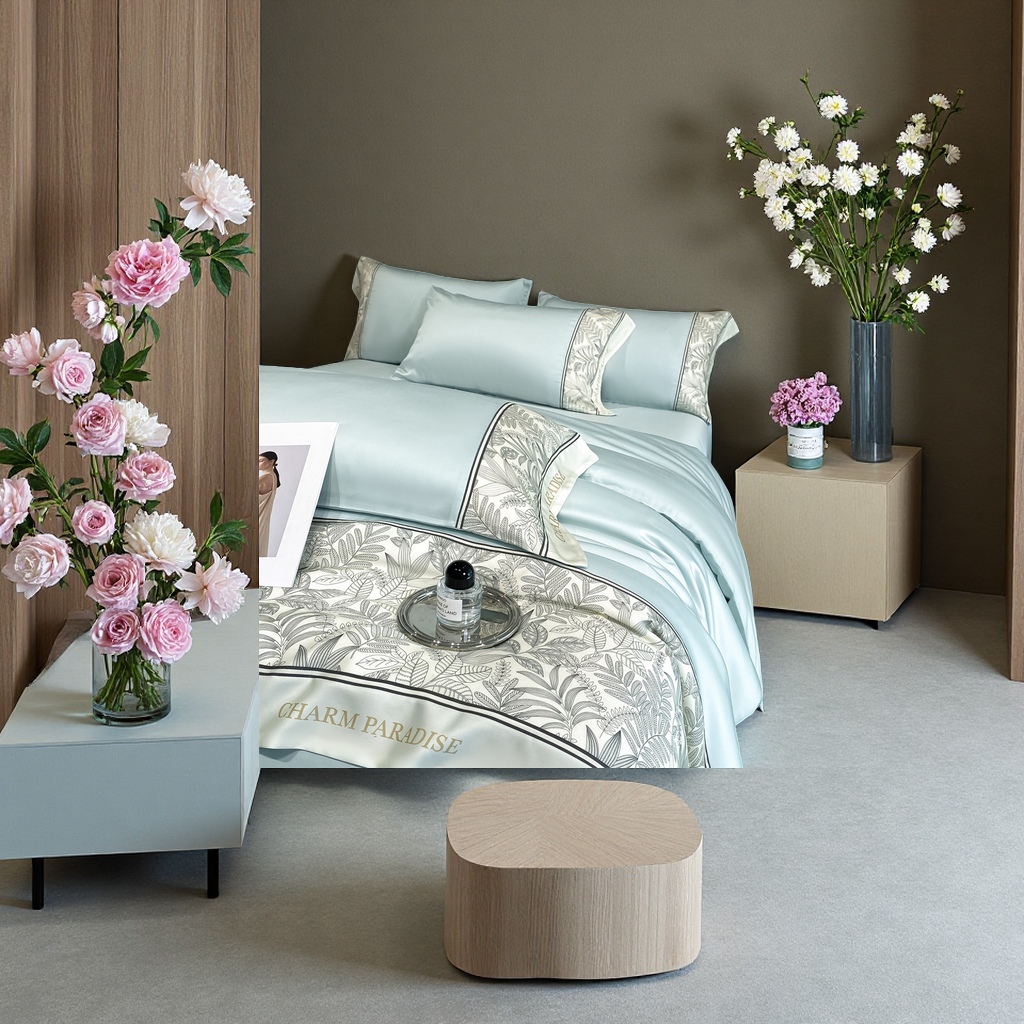 Ice silk four-piece set, nude bed cover, anti-slip washable silk quilt cover, Tencel light luxury and high-end feel Application Scenario