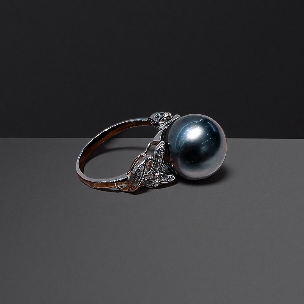 18k gold natural pearl ring, natural Tahitian black pearl details Picture