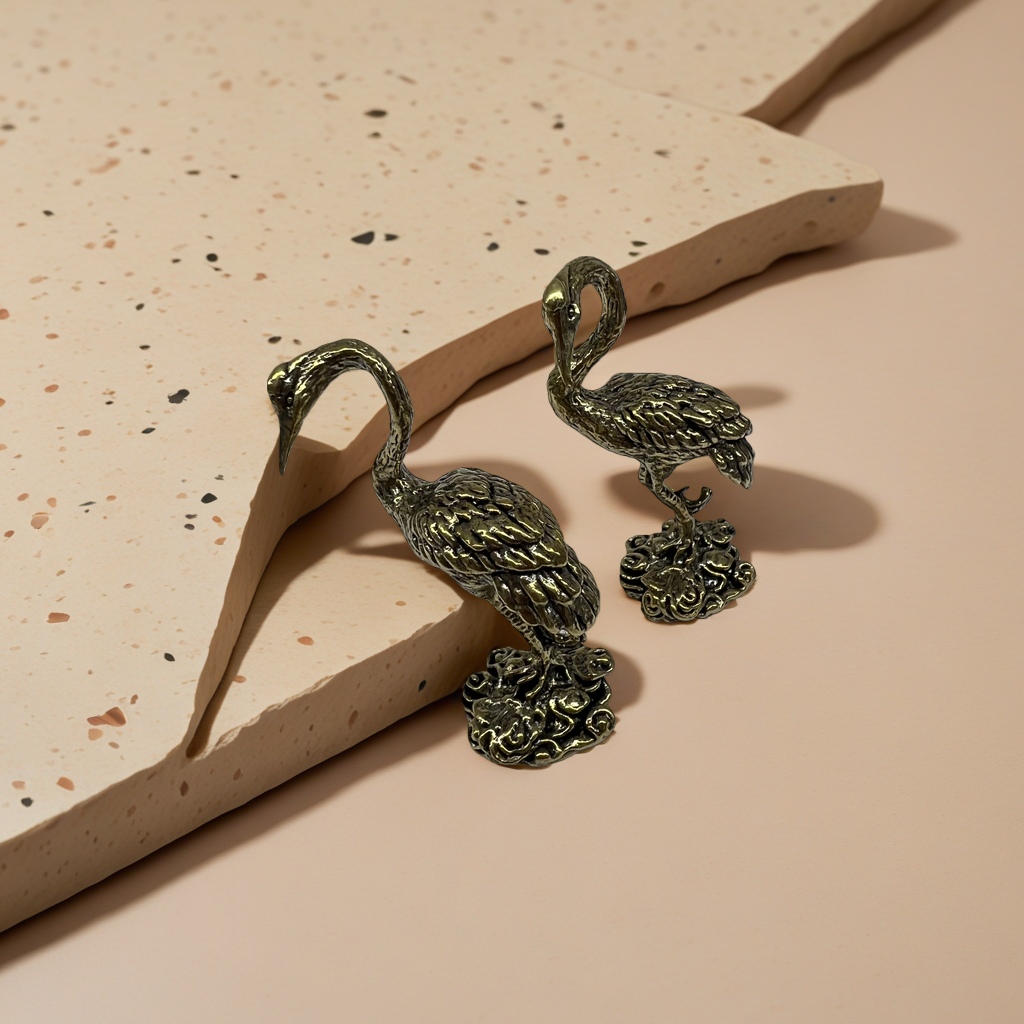 Creative handicraft ornaments, solid brass ornaments, crane handicraft ornaments Specification image