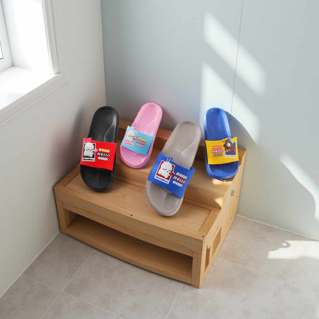 Summer home EVA anti-slip breathable slippers cartoon rabbit Application Scenario