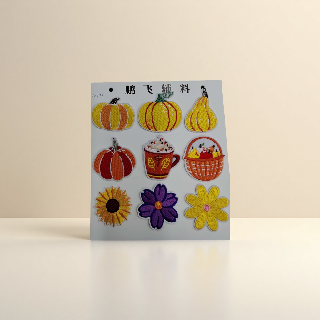 Patchwork, magic self-adhesive, embroidery, plush patch, patchwork, embroidery details Picture