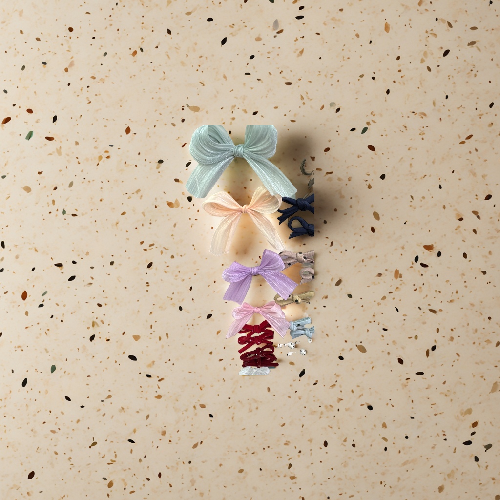 The bow hair accessory is cute and sweet for girls. The hair band is fashionable and versatile for girls Specification image