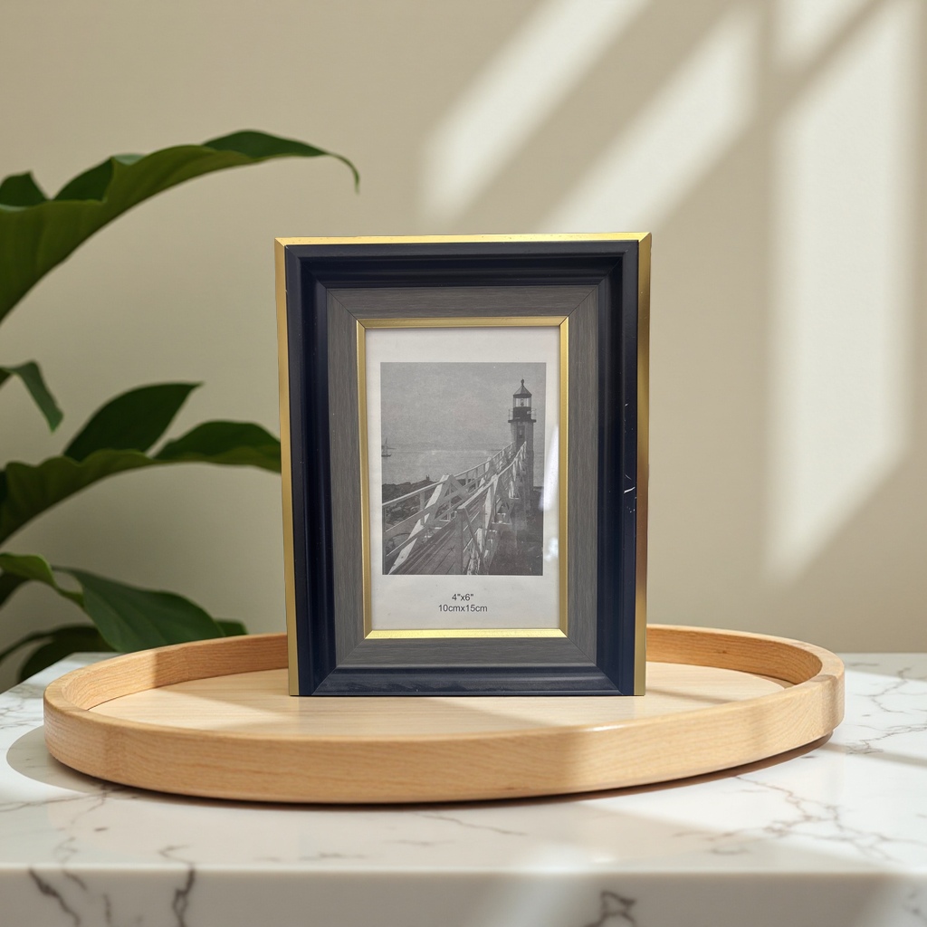 Metal-like home decoration photo frames and living room decorative items for export Application Scenario