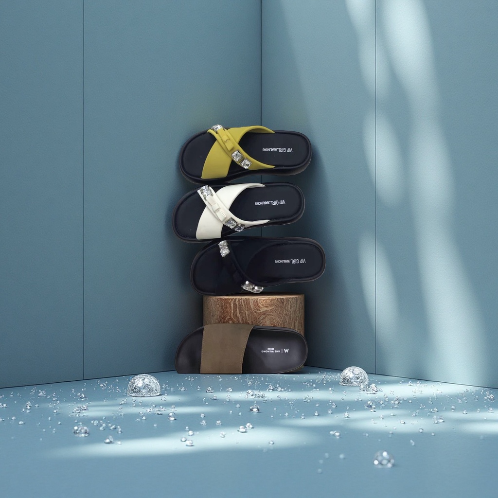 Chenier Slippers Home Cleaning Shoes Soft, anti-slip and warm for home use Application Scenario