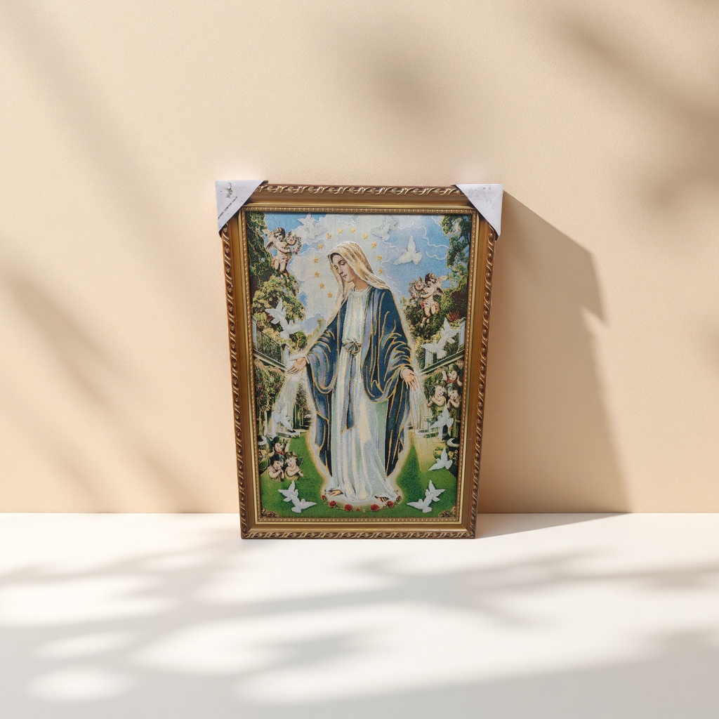 Religious decorative paintings, embroidery techniques, gold thread cloth paintings, handcrafted exquisite picture frames Specification image