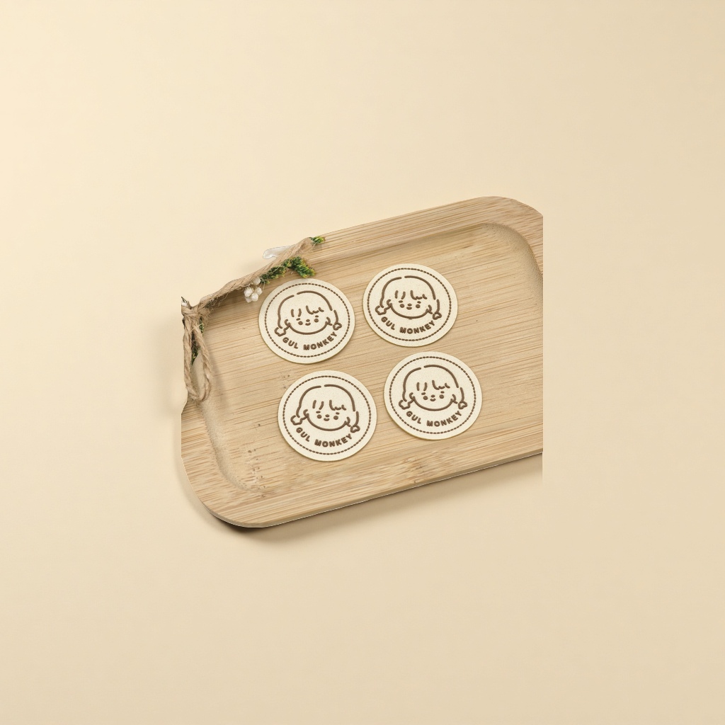 Cartoon leather label, trademark, care label, washable label, leather label, multi-functional label, sticker label Application Scenario
