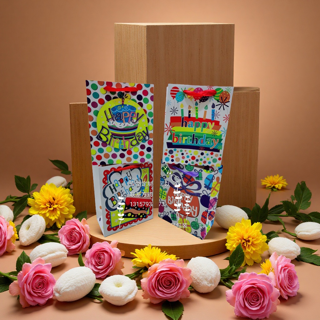 Simple and fashionable handbag, large-capacity shopping bag, foldable storage bag 125501238 Application Scenario