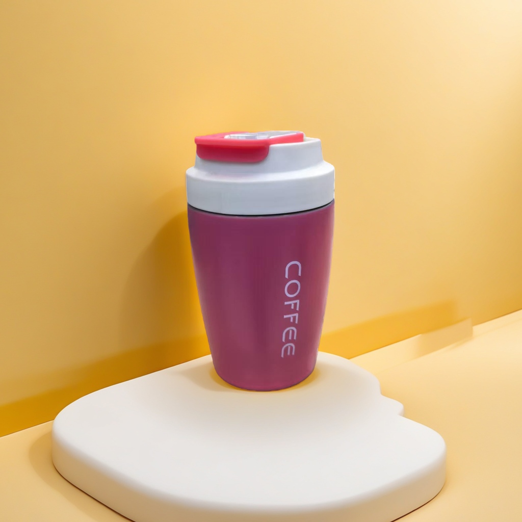 The coffee cup is designed with a simple and fashionable heat preservation and anti-scald cup sleeve details Picture