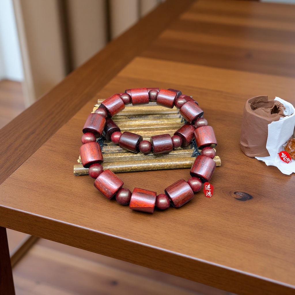 Blood sandalwood bucket bead bracelet, a natural wooden bracelet, is a slimming and health-preserving accessory for both men and women Specification image