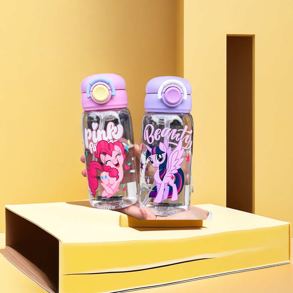 The 2026 new Spring/Summer plastic children's Cup is a bestseller for students details Picture