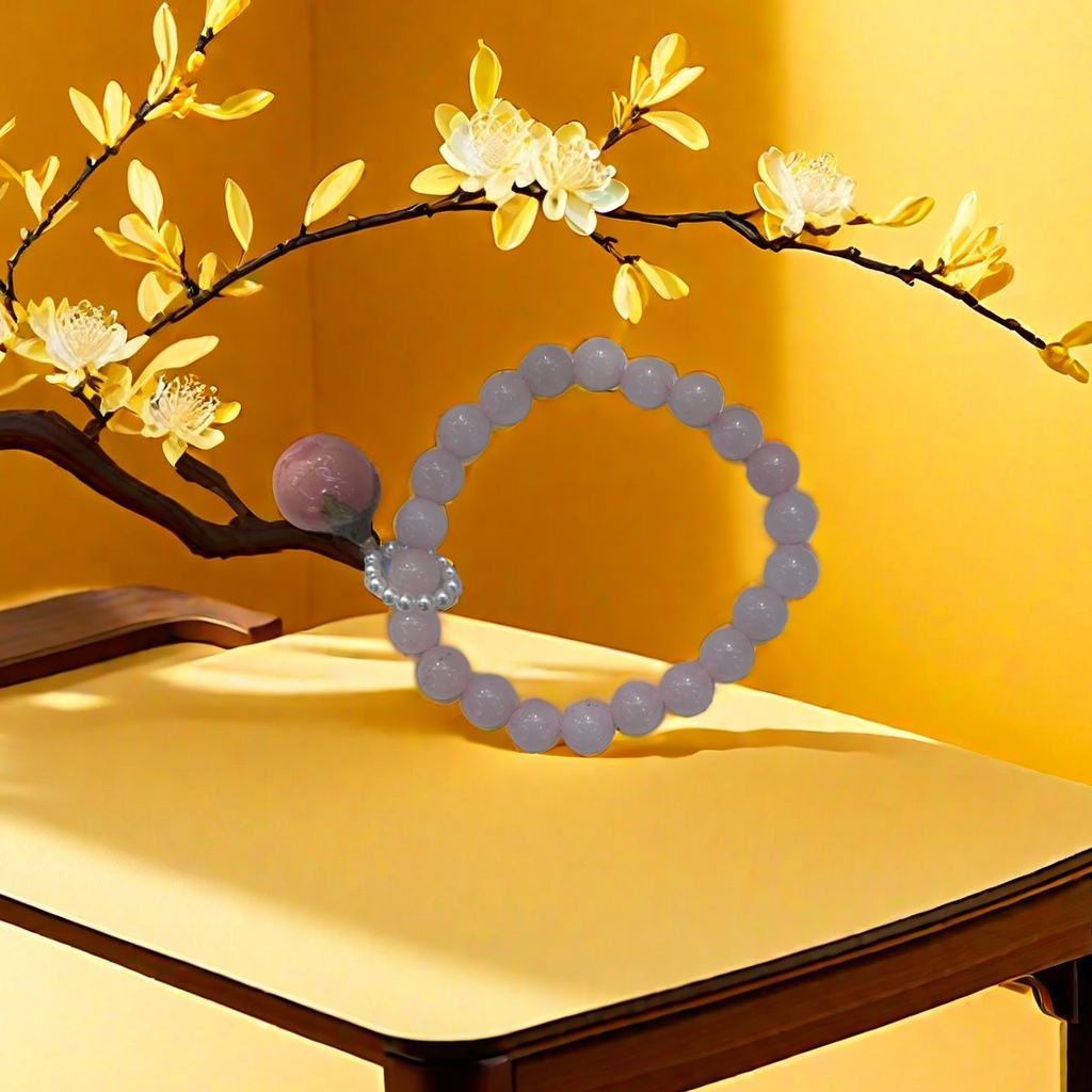 Natural crystal bracelet is an exquisite, simple and fashionable accessory. It's a gift for your girlfriend and best friend Specification image