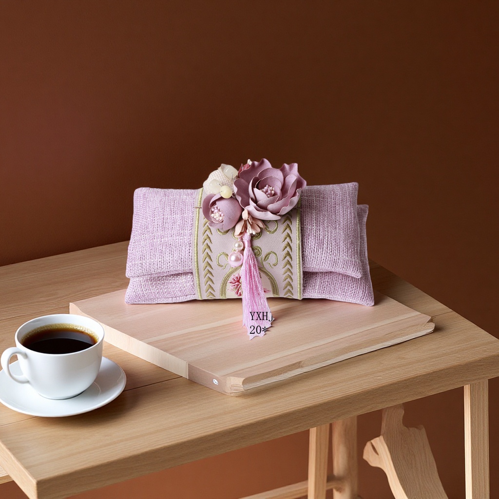 Bamboo charcoal aromatherapy bag, bathroom dehumidifying aromatherapy purifier, deodorizing, moisture-proof, natural plant fragrance details Picture