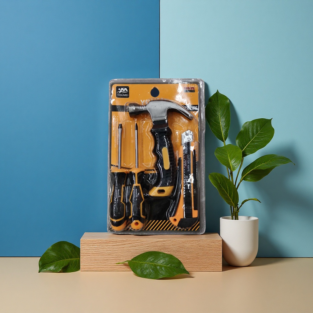 Mini hammer four-piece set of portable and practical hardware tools details Picture